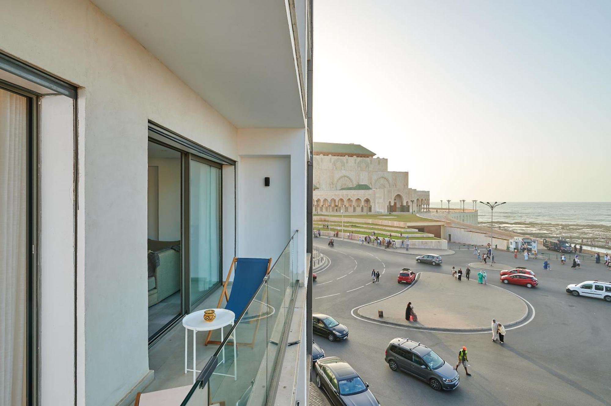 Thecasaedition - Bel Azur - Sea View & Hassan II Mosque Residency Касабланка Екстер'єр фото